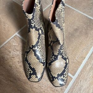 Madewell The Essex Ankle Boot